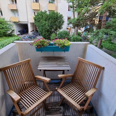Schwabing Studio With Garden Views Мюнхен Екстер'єр фото