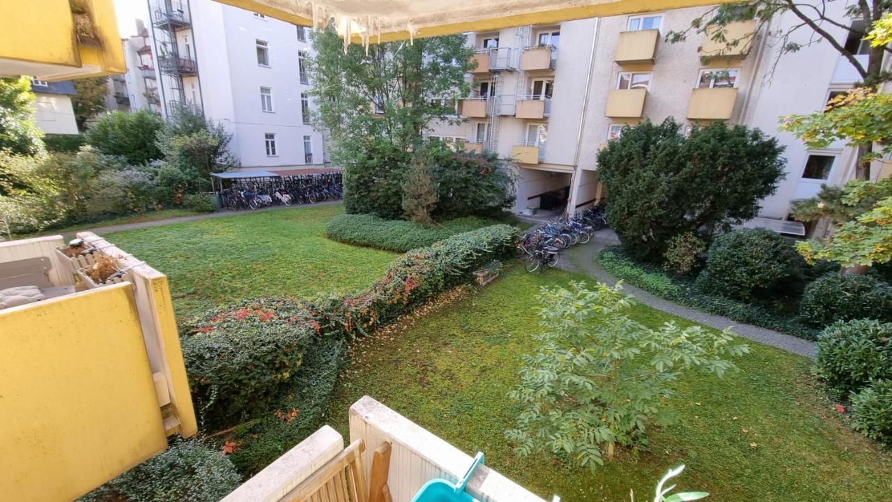 Schwabing Studio With Garden Views Мюнхен Екстер'єр фото